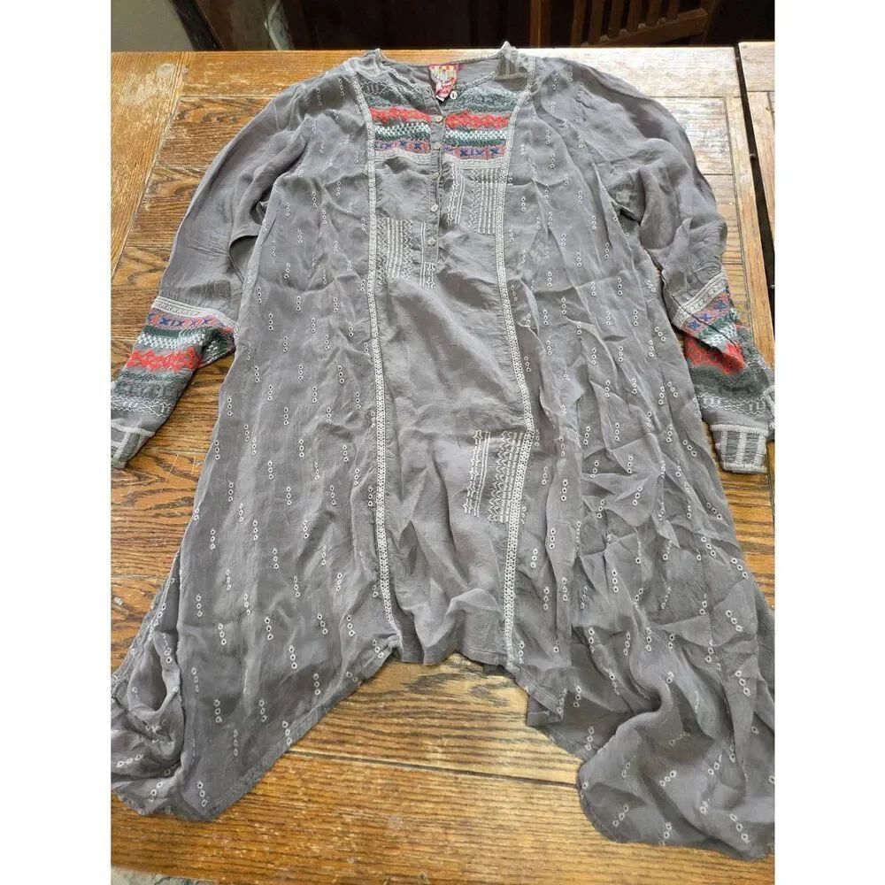 Johnny Was grey embroidered shark hem tunic dress sz Large